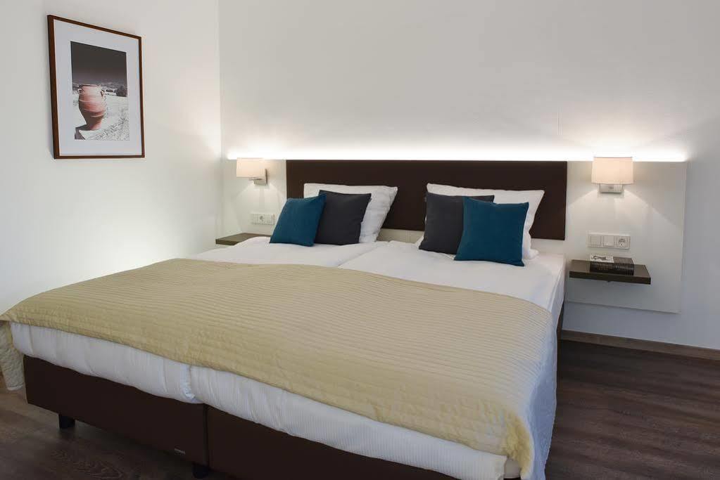 Guesthouse Lichtenau Nußloch Buitenkant foto